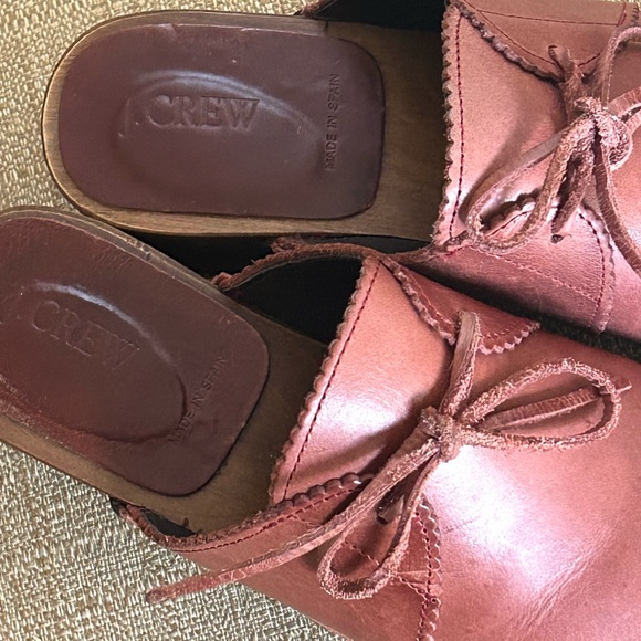 Vintage 70s-style J Crew Leather & Wood Clogs w/Bows Size 7 Women’s, Rust Brown - Picture 4 of 10